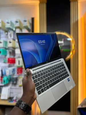 Laptop HP EliteBook 840 G8 16GB Intel Core I7 SSD 512GB