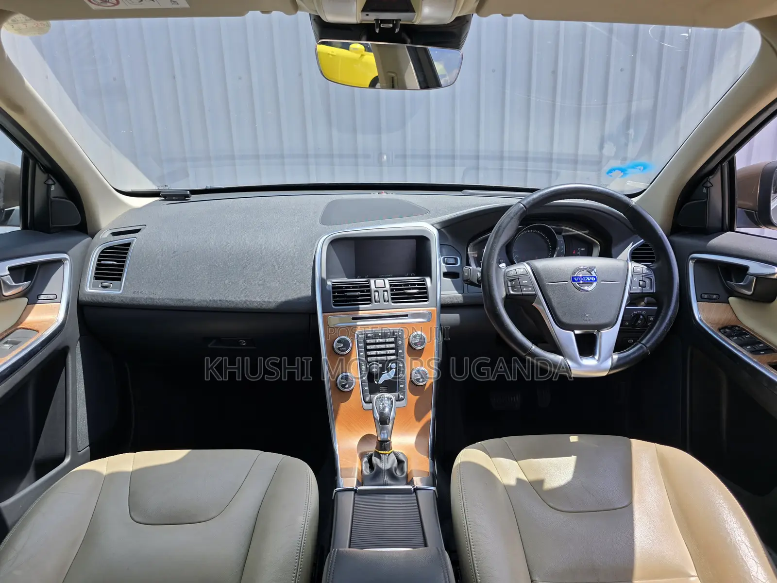 Volvo XC60 2016 Brown