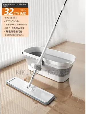 Self Wringing Flat Mop With Collapsible Bucket