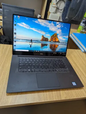 Laptop Dell Precision 5520 16GB Intel Core I7 SSD 256GB