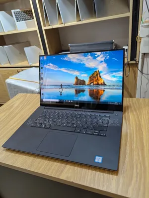 Laptop Dell Precision 5520 16GB Intel Core I7 SSD 512GB