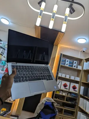 Laptop Dell Latitude 7400 8GB Intel Core I5 SSD 256GB