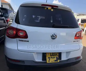 Volkswagen Tiguan 2010 White