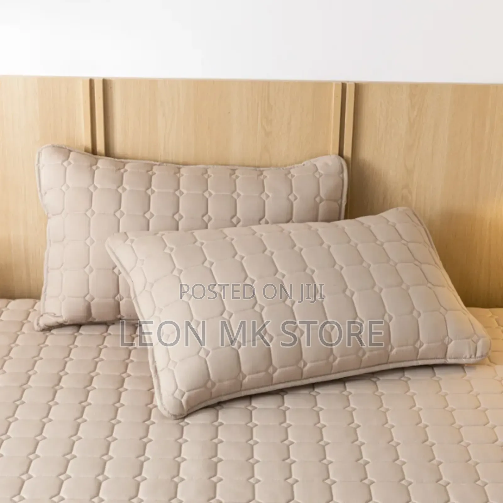 Laminated Fitted Water Mattress Proof