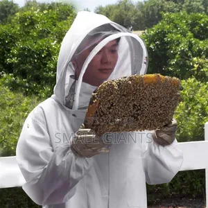 Bee Keeping Protective Suit With Gloves