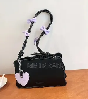 Newtown Luxury Hand Bag