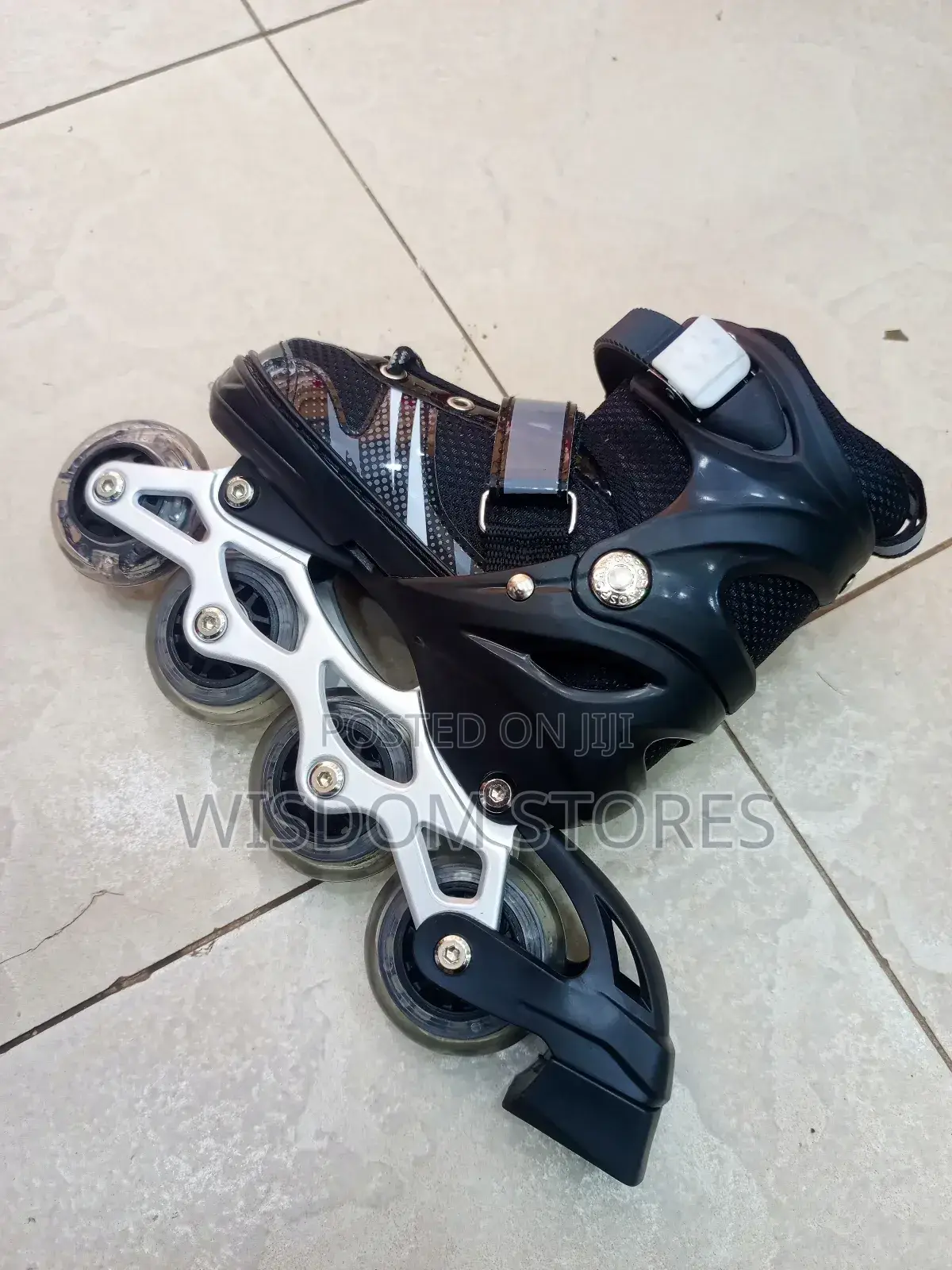 Adjustable Inline Skate.