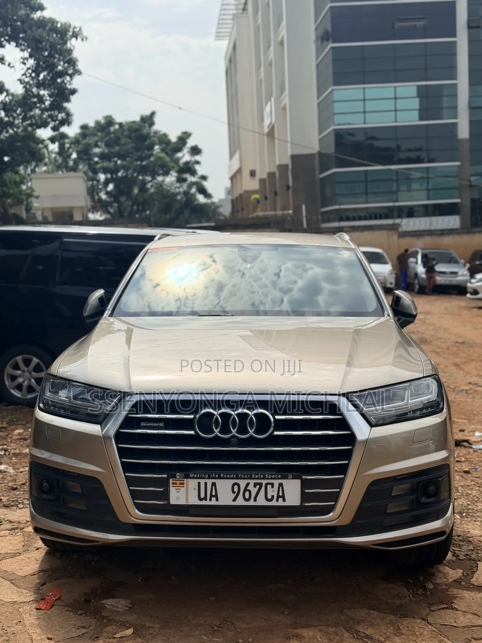Audi Q7 2018 Gold