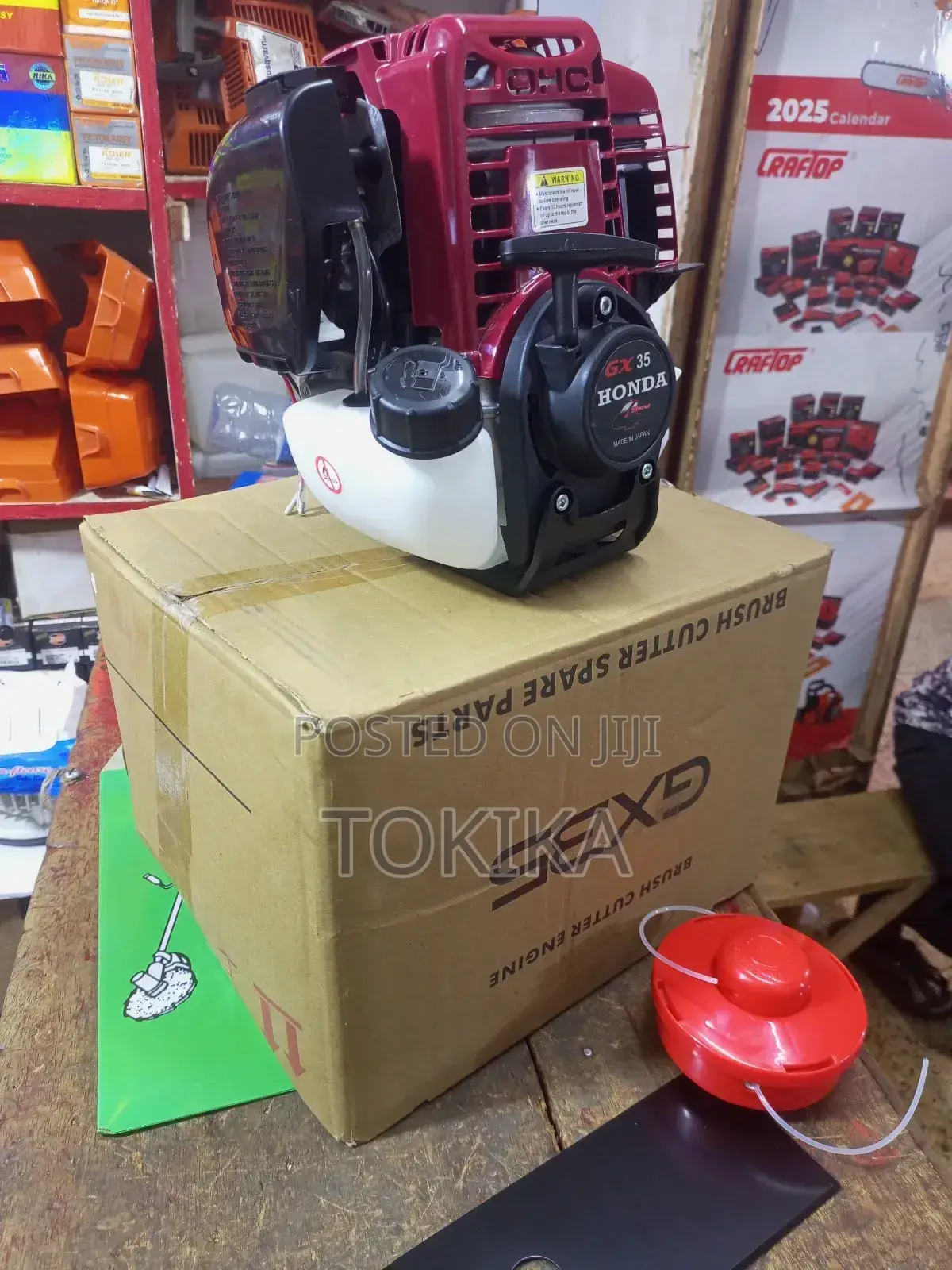 Honda 4 Stroke Brush Cutter/ Grass Cutter