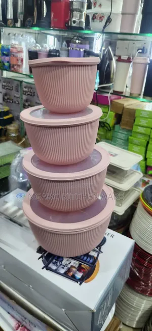 Plastic Tiffine Set or Bowels