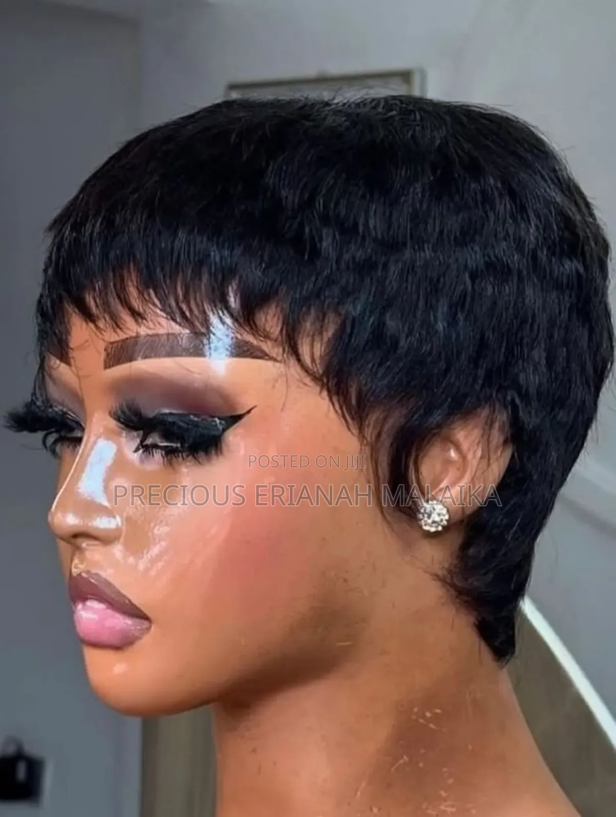 Short Straight Wig