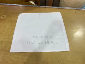 Cotton Face Towels For Saloon - Wjite