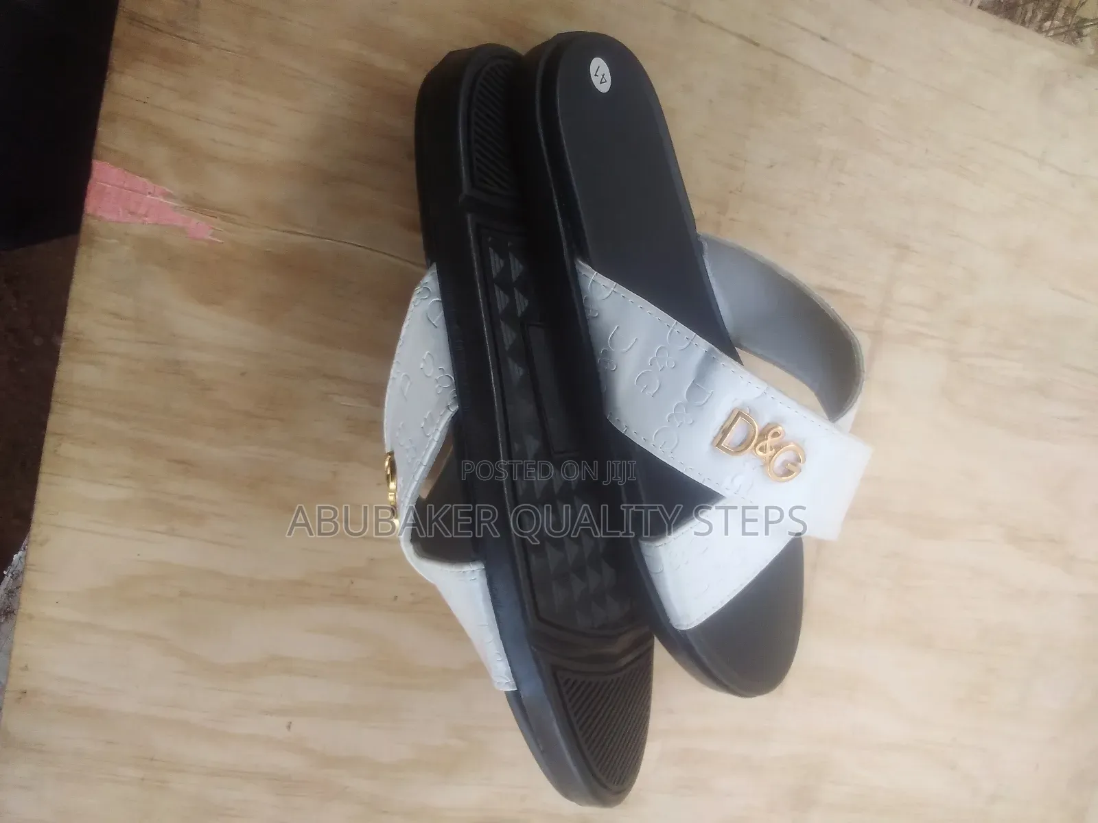 D G Gentle Sandals