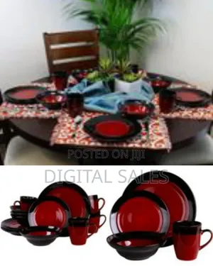 24 Piece Porcelain Two-Toned Bright Red Black Chip Resistant