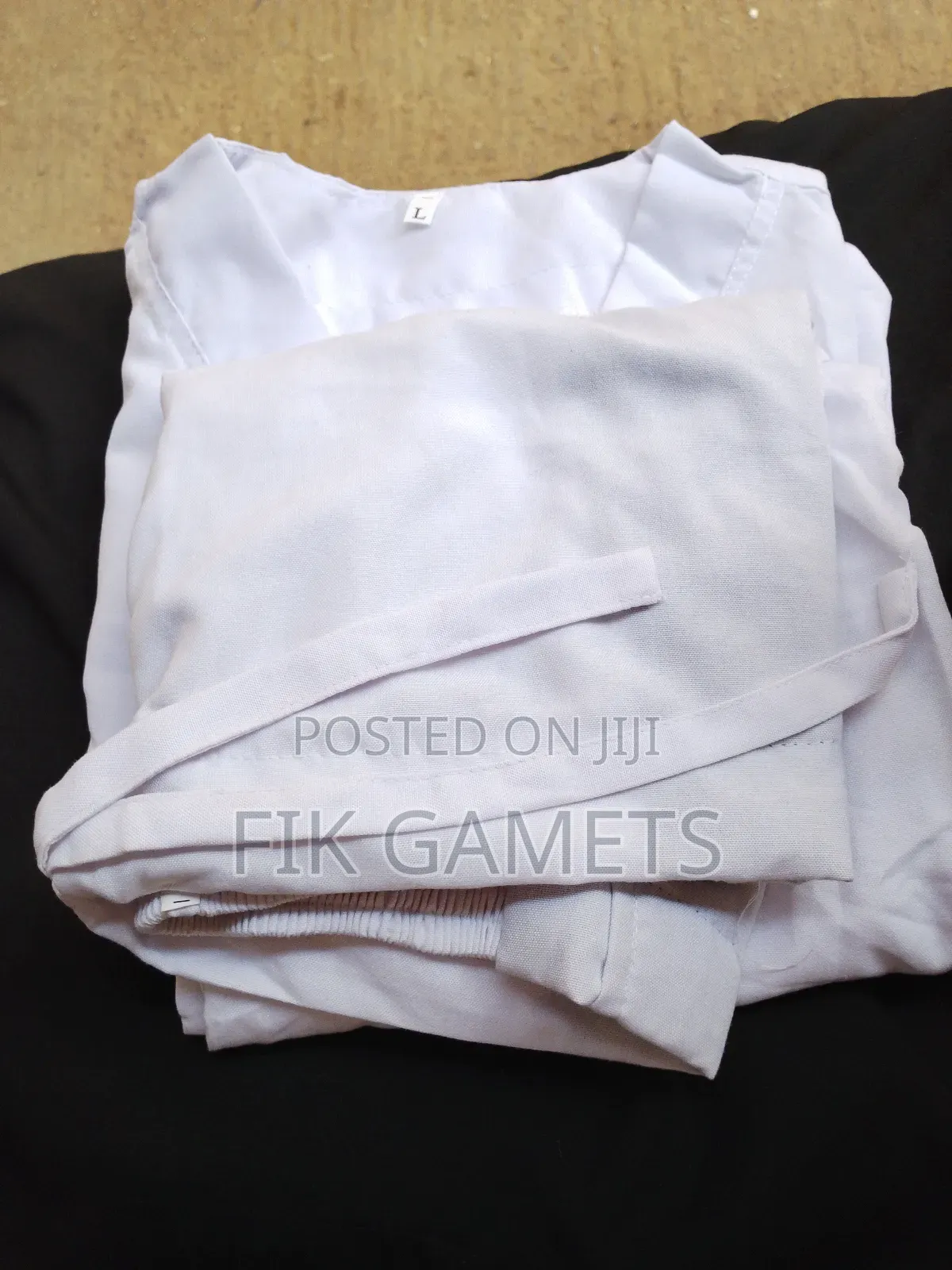 Scrubs ( Pure White)