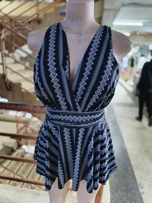 New Design With Short Side Swimming Costume