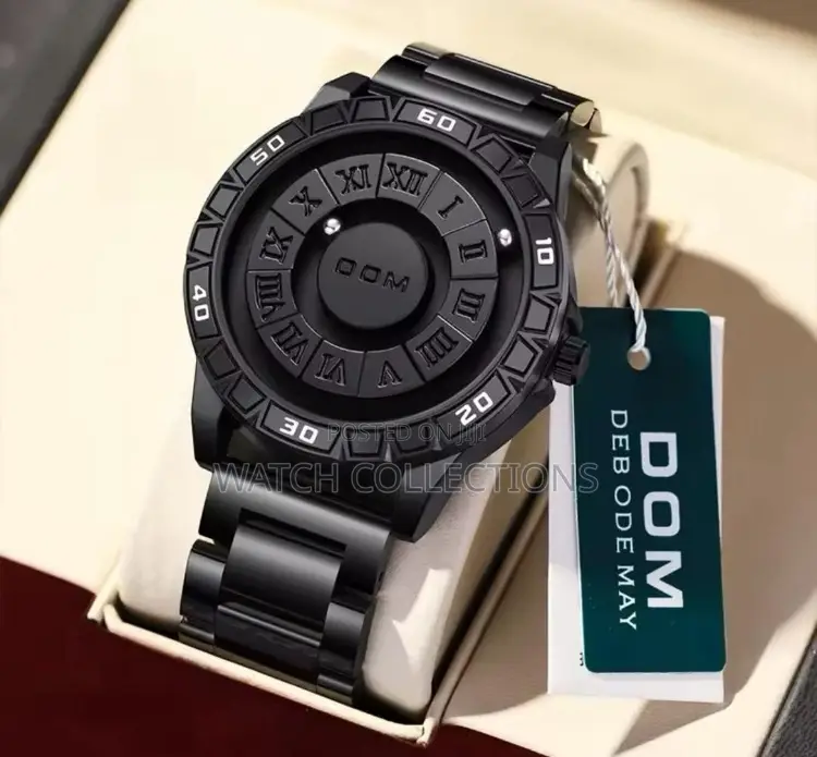 Black Men's Watch With Magnetic Dails