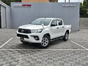 Toyota Hilux 2017 White