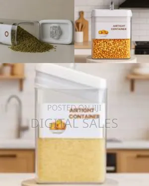 2.8 Liter Twist 'N Lock Airtight Square Plastic Canister
