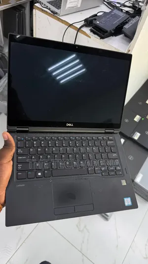 Laptop Dell Latitude 7390 16GB Intel Core i7 SSD 256GB