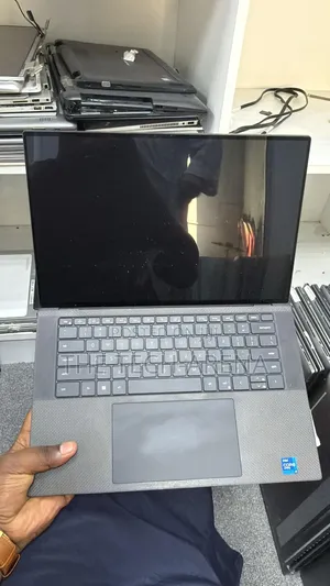 Laptop Dell Precision 5570 16GB Intel Core i7 SSD 512GB
