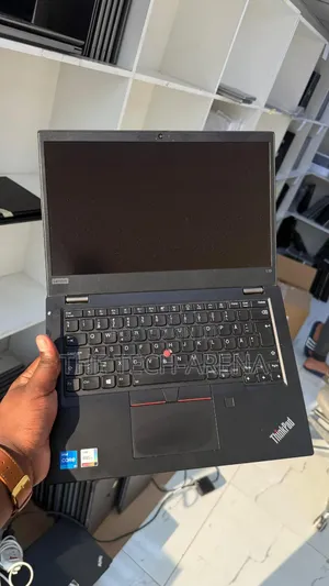 Laptop Lenovo ThinkPad L13 Yoga 8GB Intel Core I5 SSD 256GB