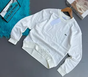 Lacoste Sweatshirt