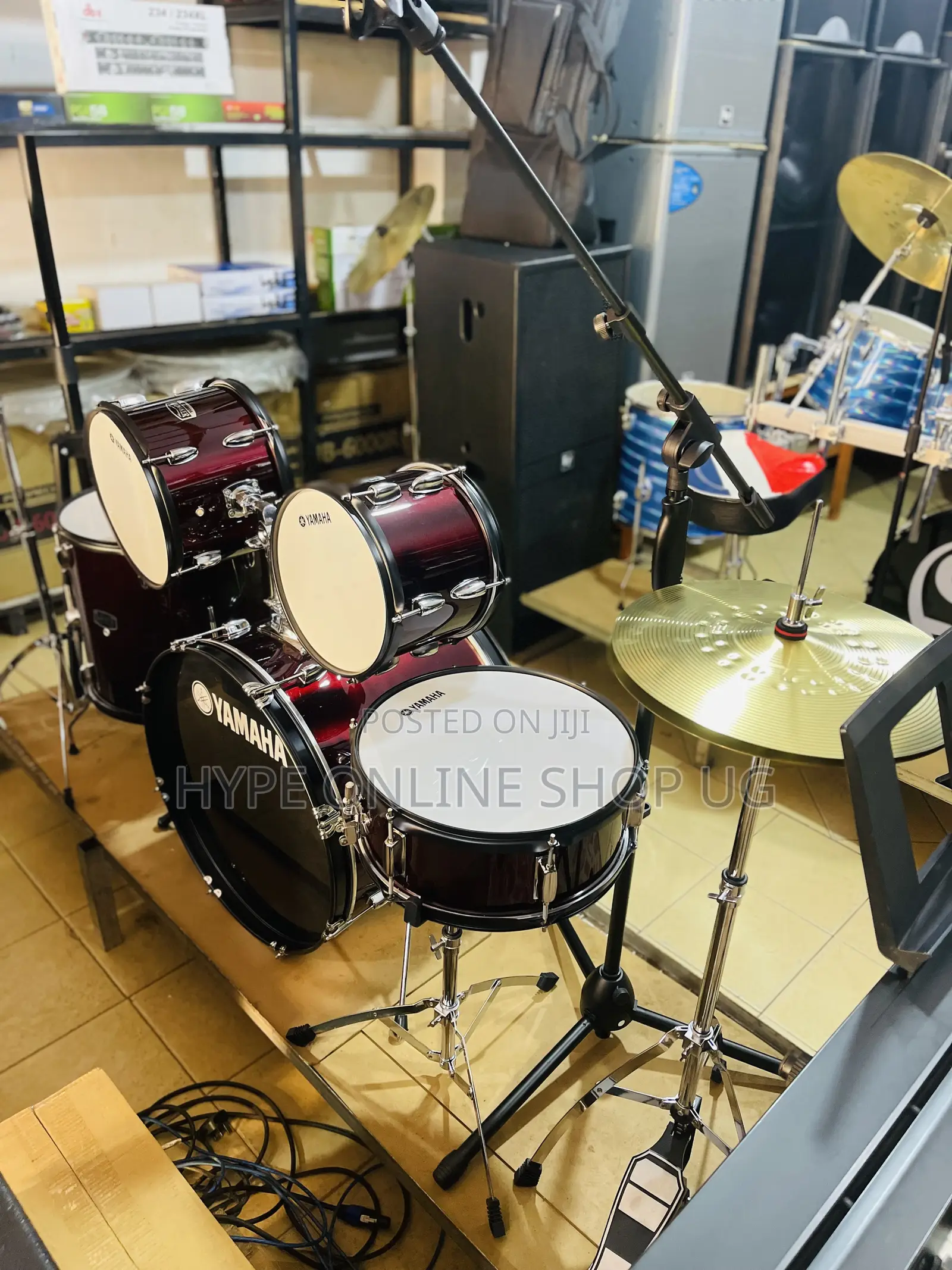 Brandnew Yamaha Drum Set