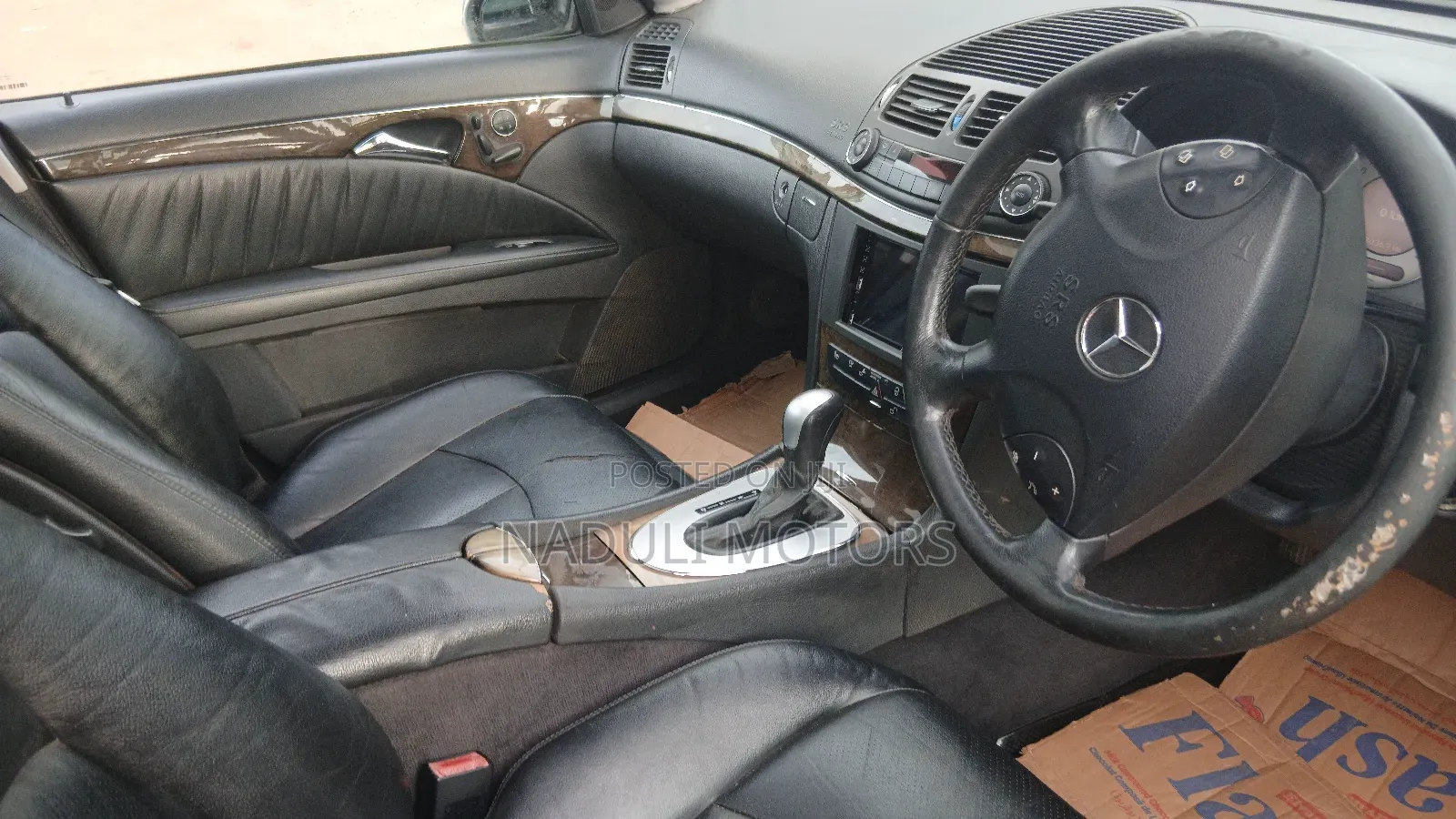 Mercedes-Benz E320 2004 Silver