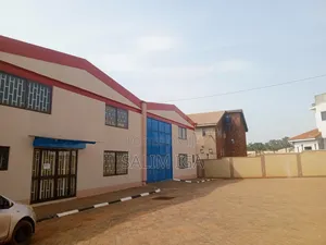 Classic Warehouse