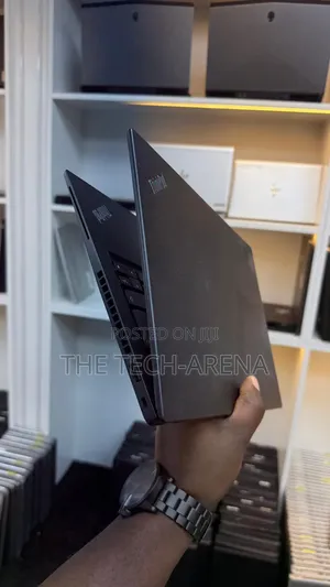 Laptop Lenovo ThinkPad T14s G4 16GB Intel Core i7 SSD 512GB