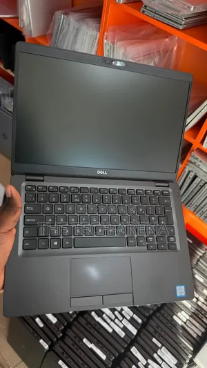 Laptop Dell Latitude 5300 8GB Intel Core I5 SSD 256GB