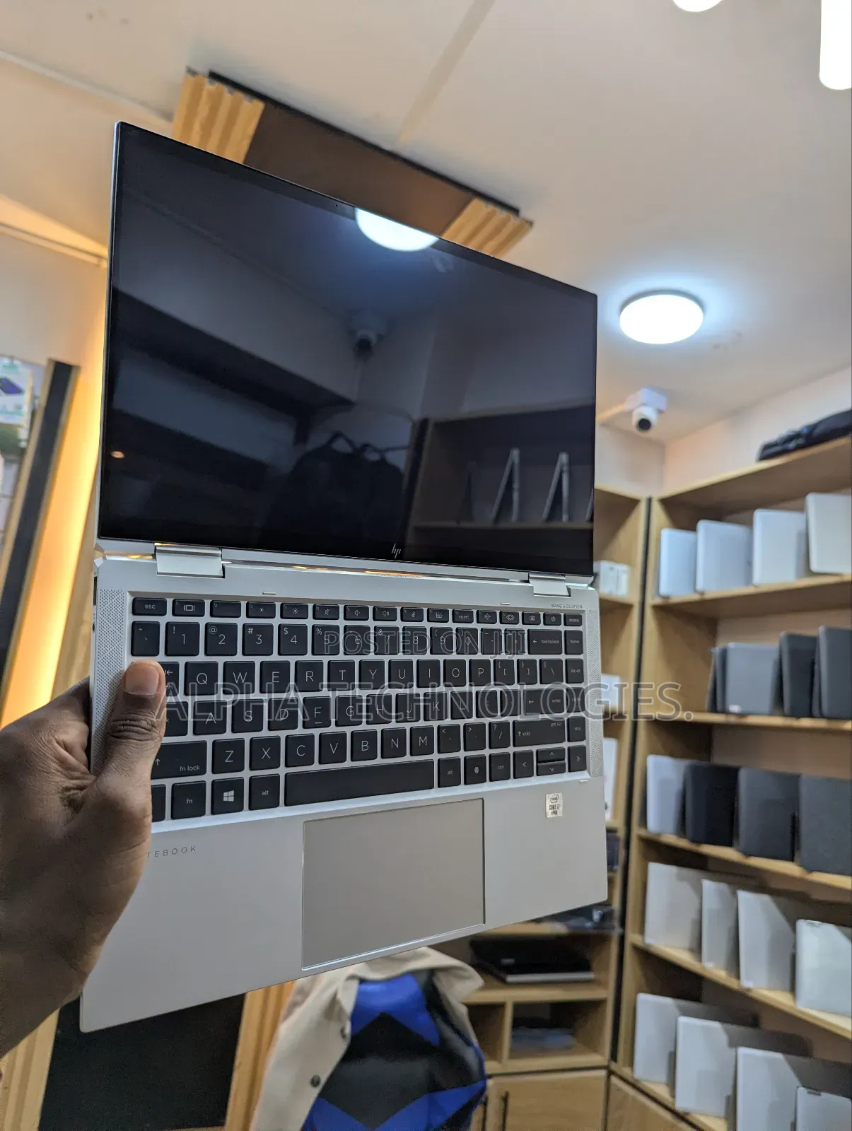 New Laptop HP EliteBook X360 1040 G7 16GB Intel Core I7 SSD 512GB