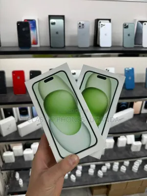 New Apple iPhone 15 Plus 256 GB Green