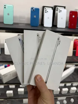 New Apple iPhone Air 256 GB Gold