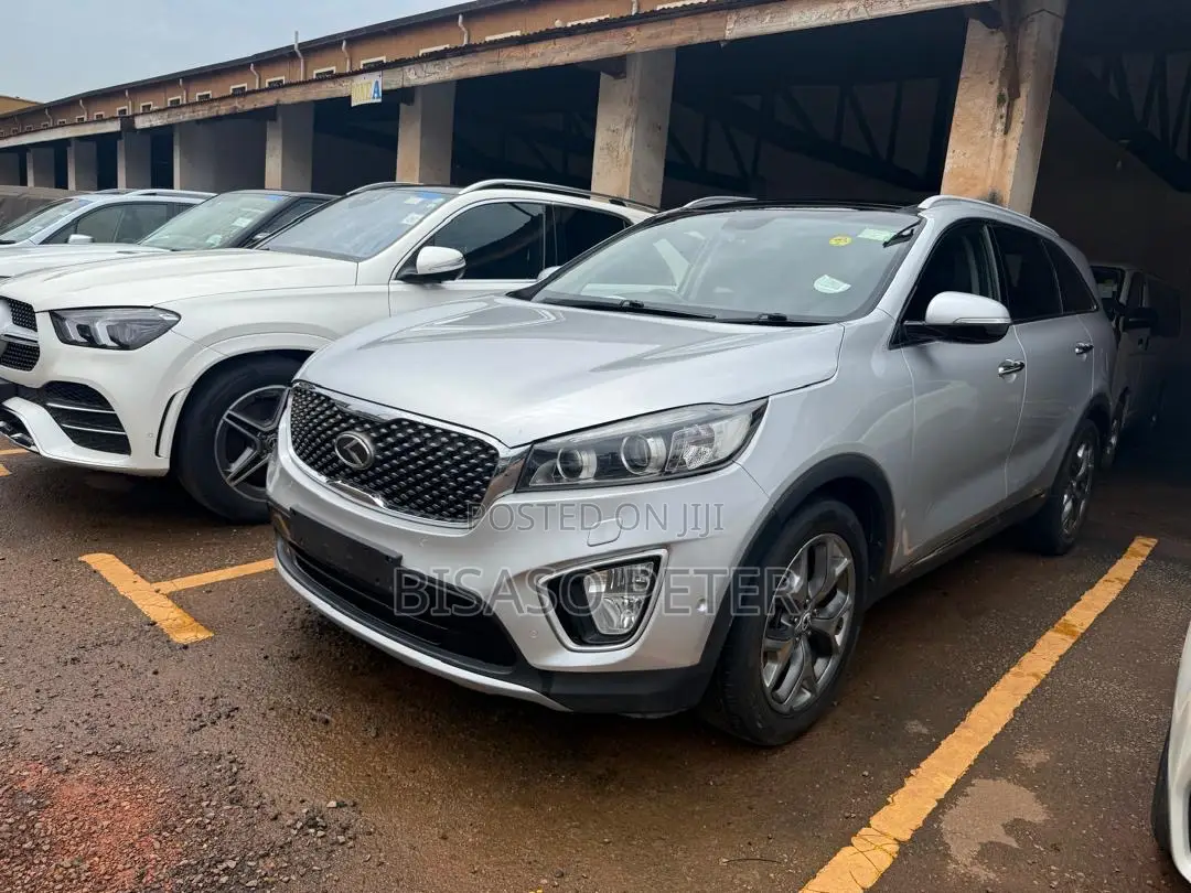 Kia Sorento 2016 Silver