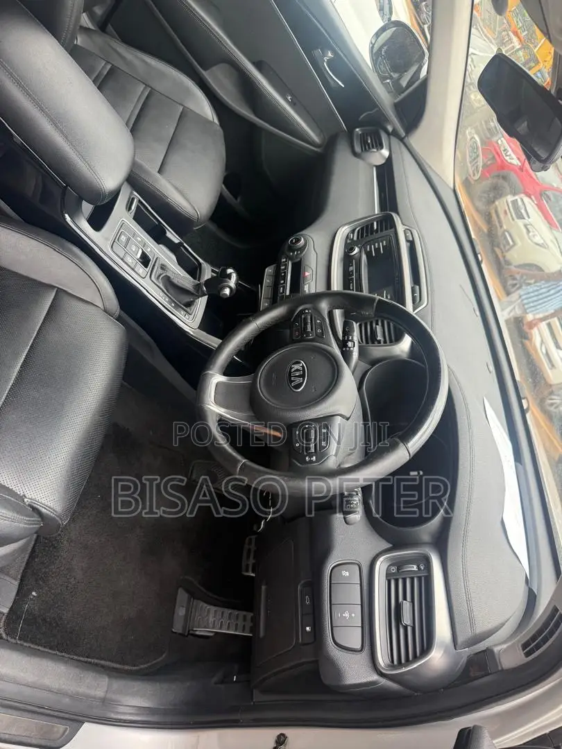 Kia Sorento 2016 Silver