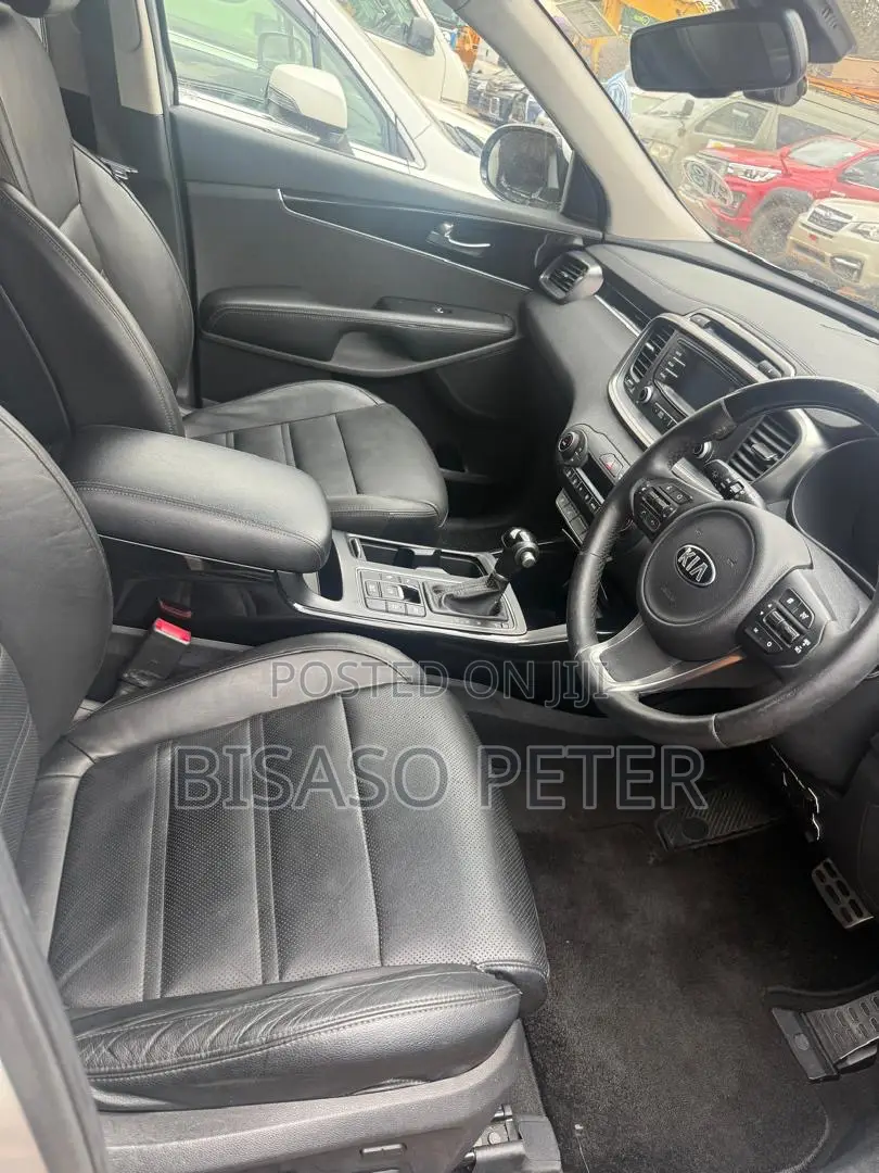 Kia Sorento 2016 Silver
