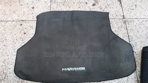 Harrier Kawundo Rear Boot Cover