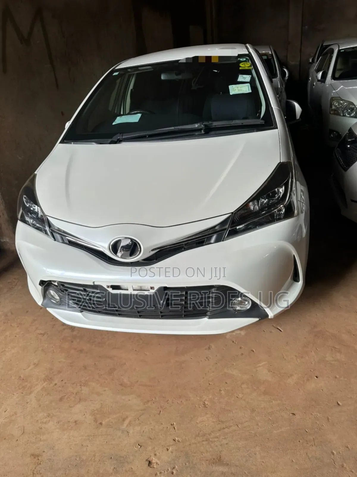 Toyota Vitz 1.3 AWD 3dr 2016 White