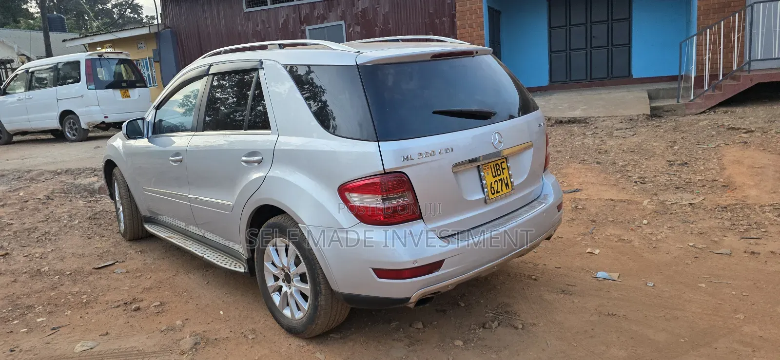 Mercedes-Benz M Class 2010 Silver