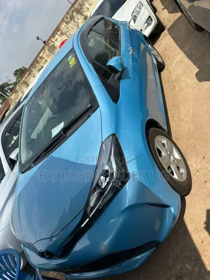 Toyota Vitz 2016 Blue
