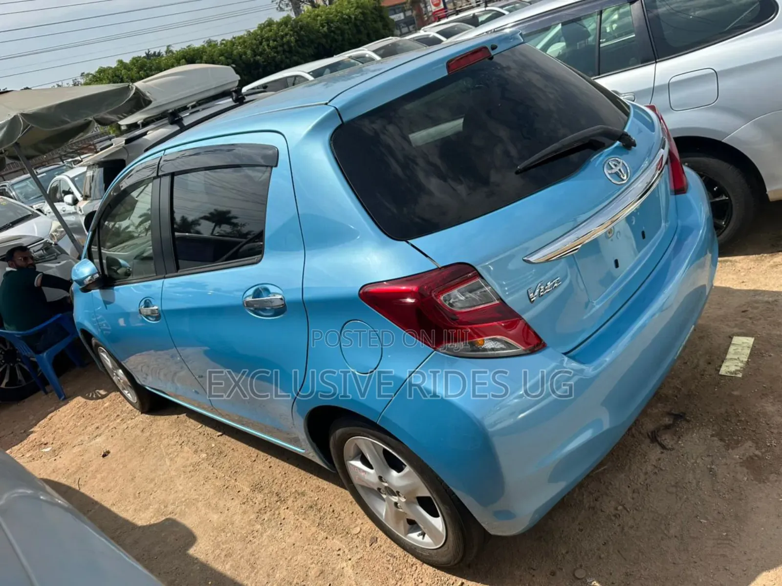 Toyota Vitz 2016 Blue