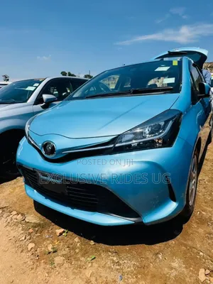 Toyota Vitz 2016 Blue