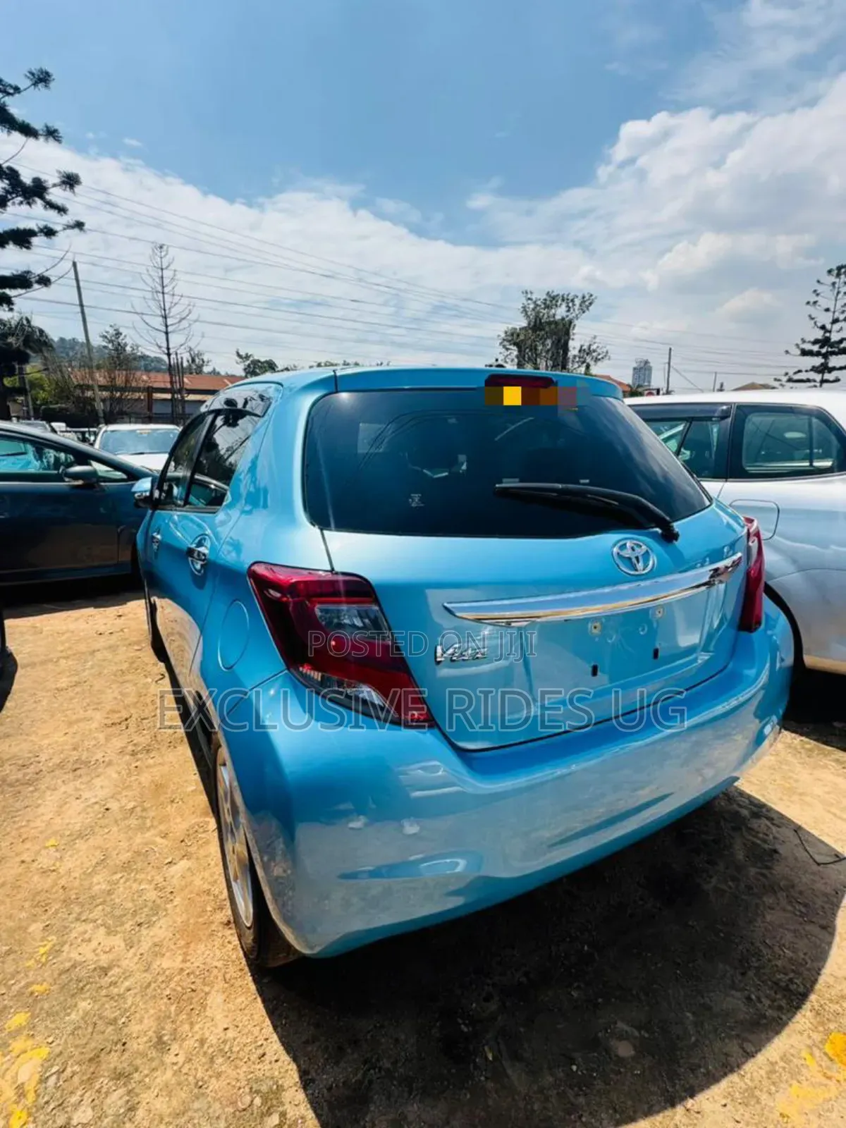 Toyota Vitz 2016 Blue