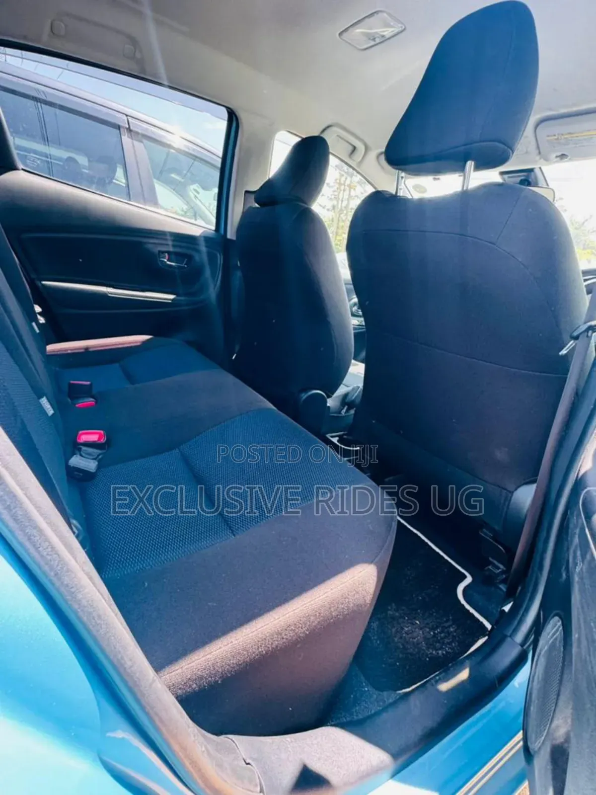 Toyota Vitz 2016 Blue