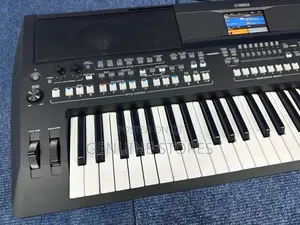 PSR-Sx600 Professional Yamaha Keyboard