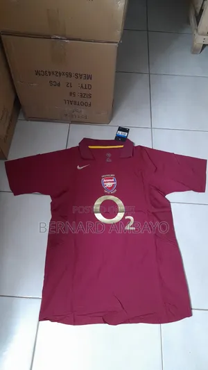 O2 Arsenal Jersey