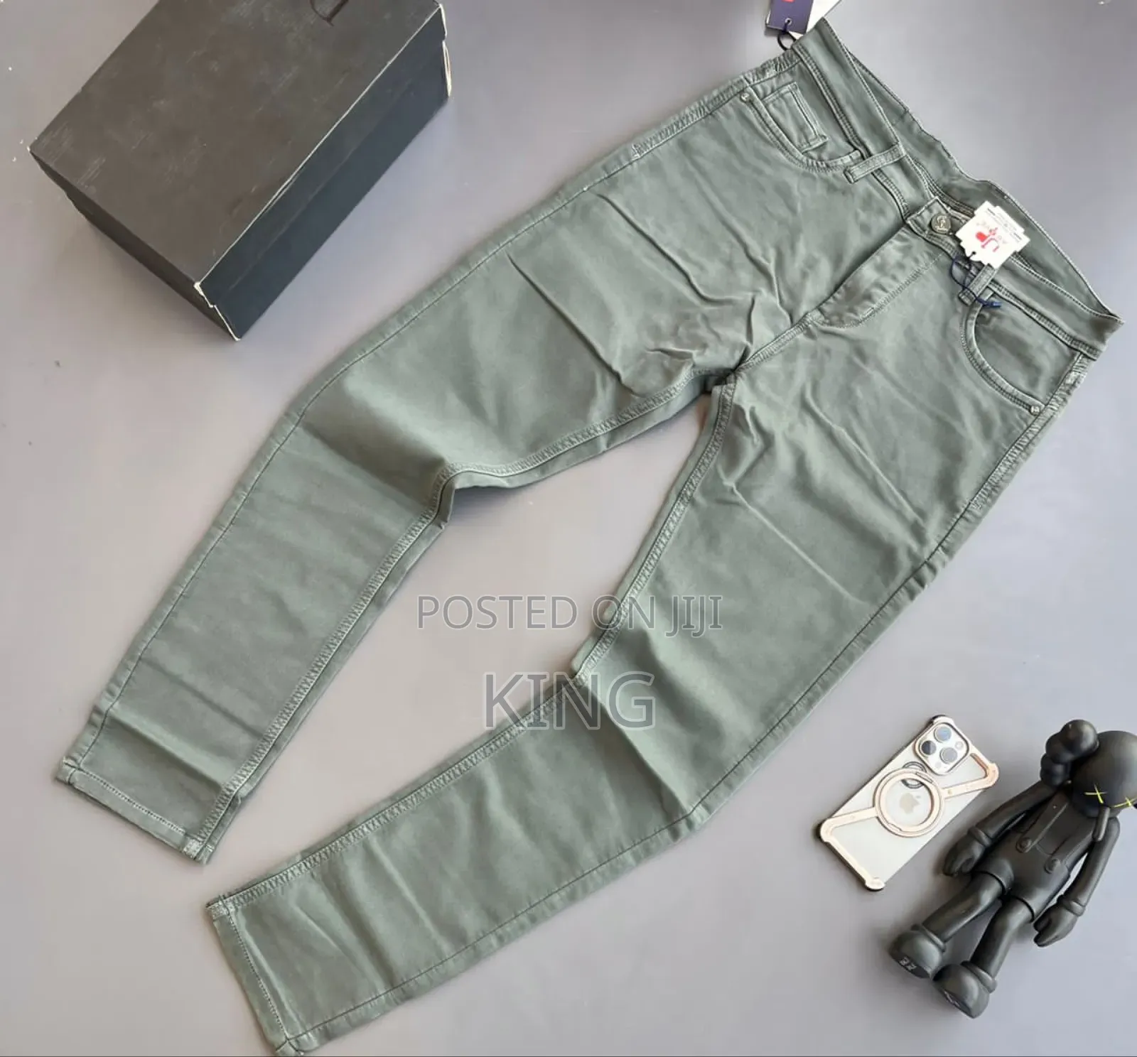 Zeus Gentle Jeans