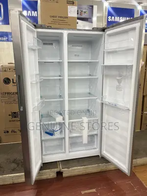 750 Litres Hisense Refrigerator of Side by Side Doors.
